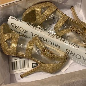 Michael kors gorgeous gold strappy party heels